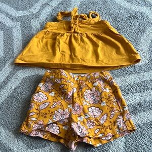 Janie & Jack top and short outfit, like new; 12-18 months
